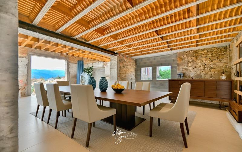 Maison - 190 m² - 6 pièces