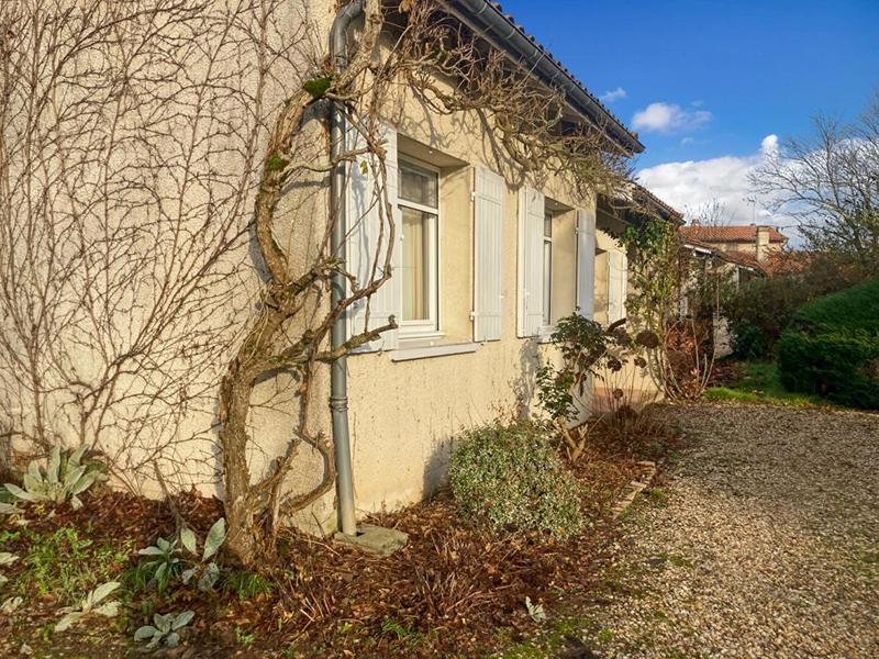 Maison - 234 m² - 6 pièces