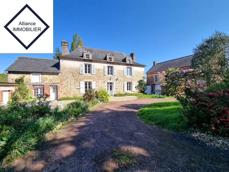 Maison ancienne - 195 m² - 6 pièces