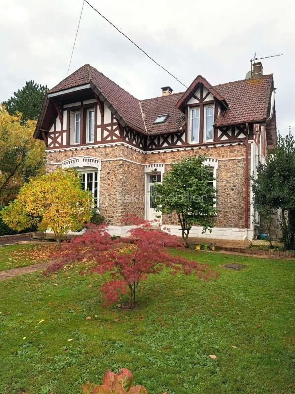 Maison ancienne - 106 m² - 4 pièces