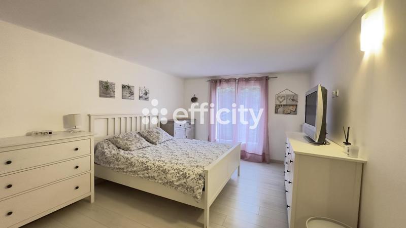 Maison - 176 m² - 6 pièces