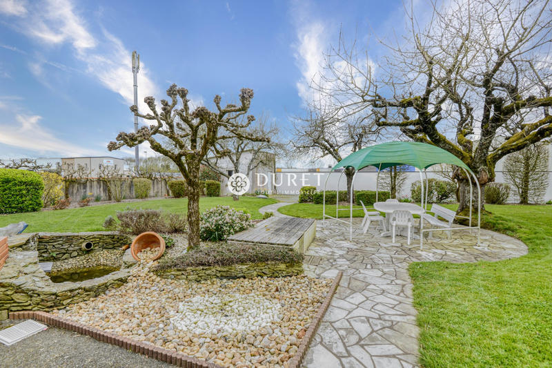 Maison - 195 m² - 7 pièces