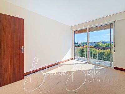 Appartement - 66 m² - 2 pièces