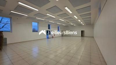 Local commercial - 265 m²