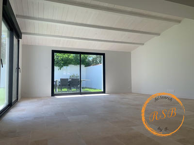 Villa - 140 m² - 5 pièces