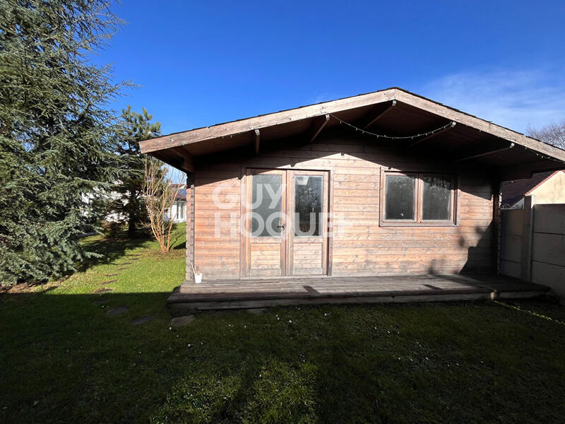 Maison - 138 m² - 5 pièces