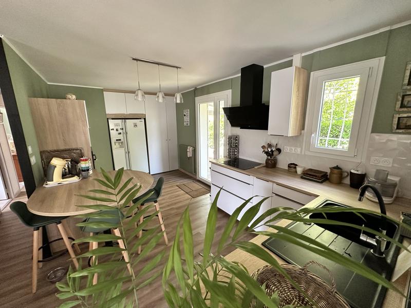 Maison traditionnelle - 106 m² - 5 pièces