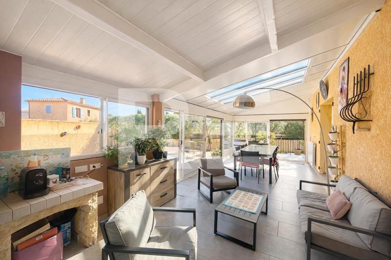 Villa - 169 m² - 7 pièces