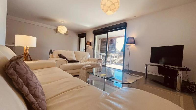 Appartement - 76 m² - 3 pièces