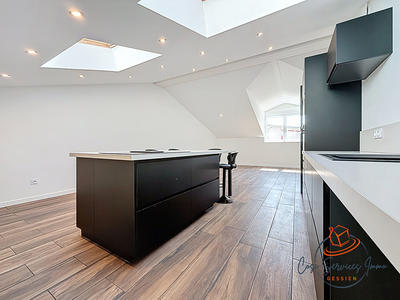 Appartement - 140 m² - 4 pièces