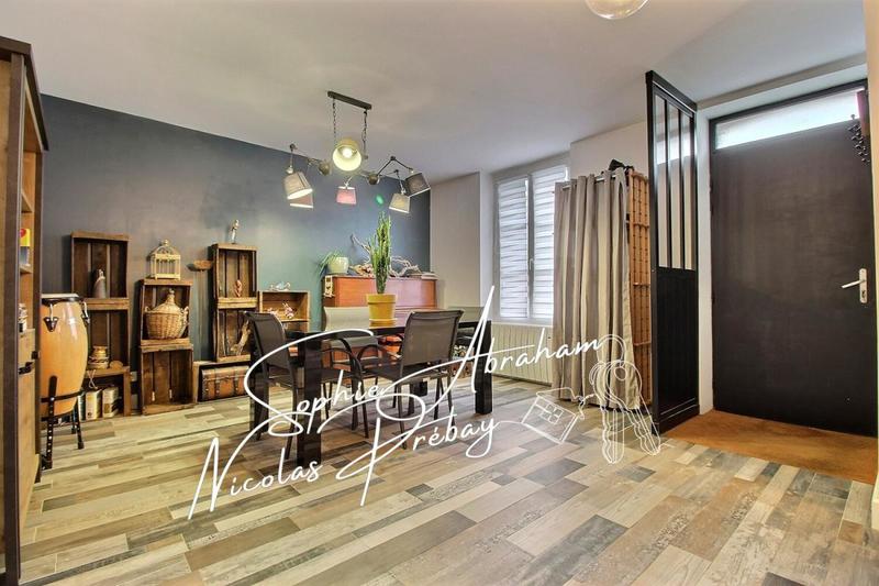 Maison - 110 m² - 4 pièces