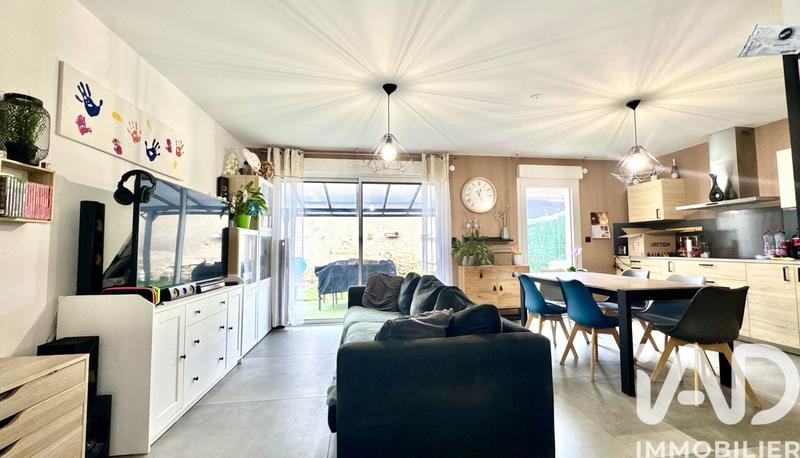 Maison - 92 m² - 4 pièces