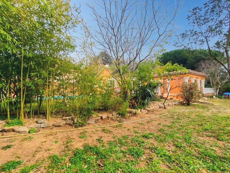 Maison - 180 m² - 6 pièces