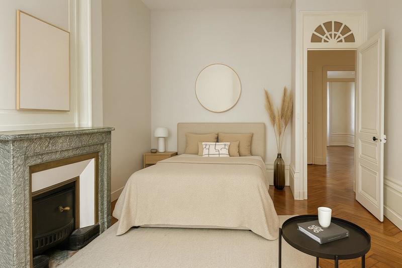 Appartement - 143 m² - 5 pièces