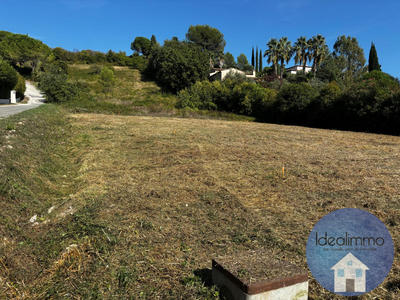 Terrain - 3 400 m²