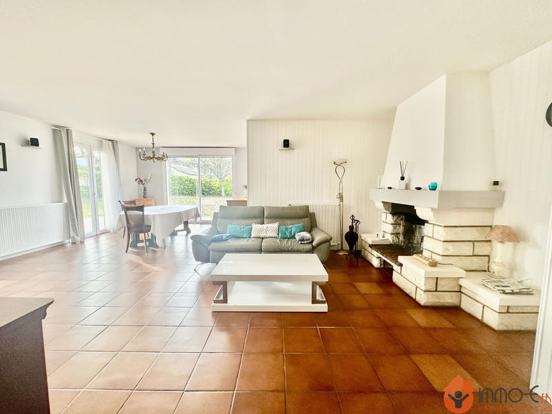 Maison - 112 m² - 4 pièces