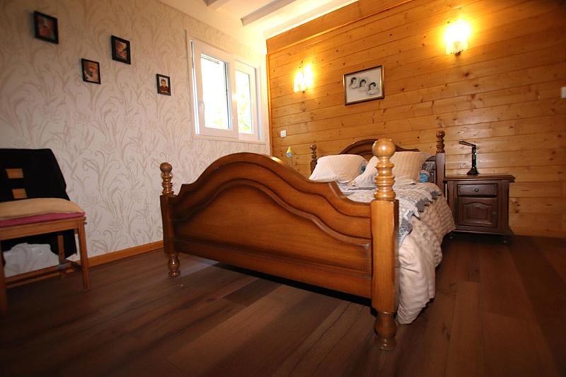 Villa - 205 m² - 8 pièces