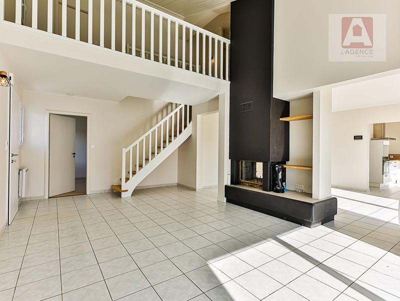 Maison - 157 m² - 6 pièces