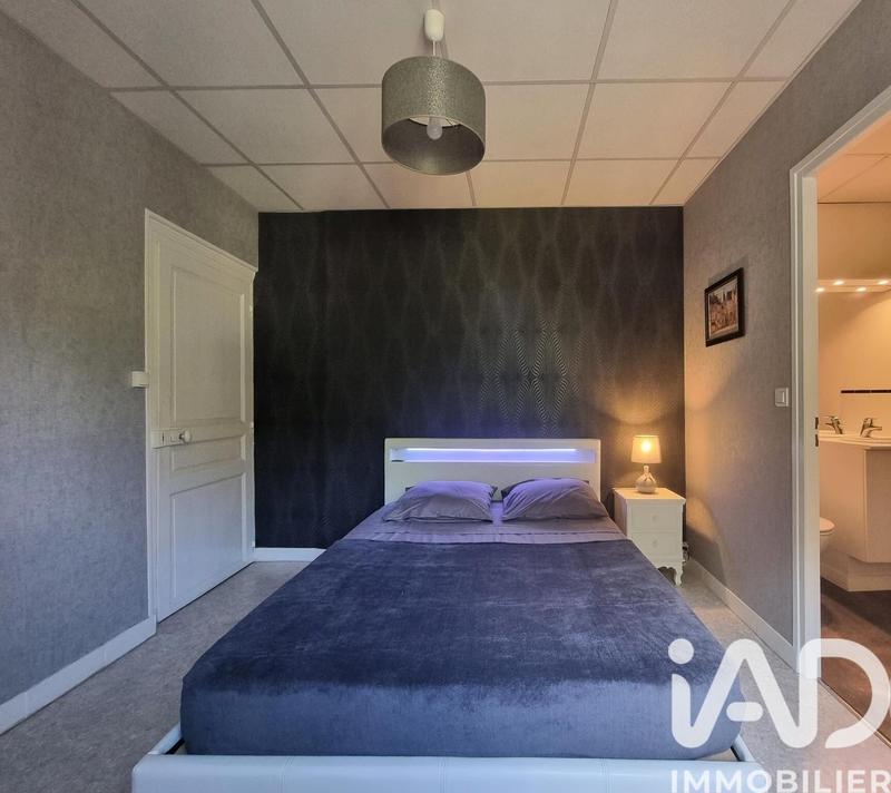 Maison de village - 240 m² - 14 pièces