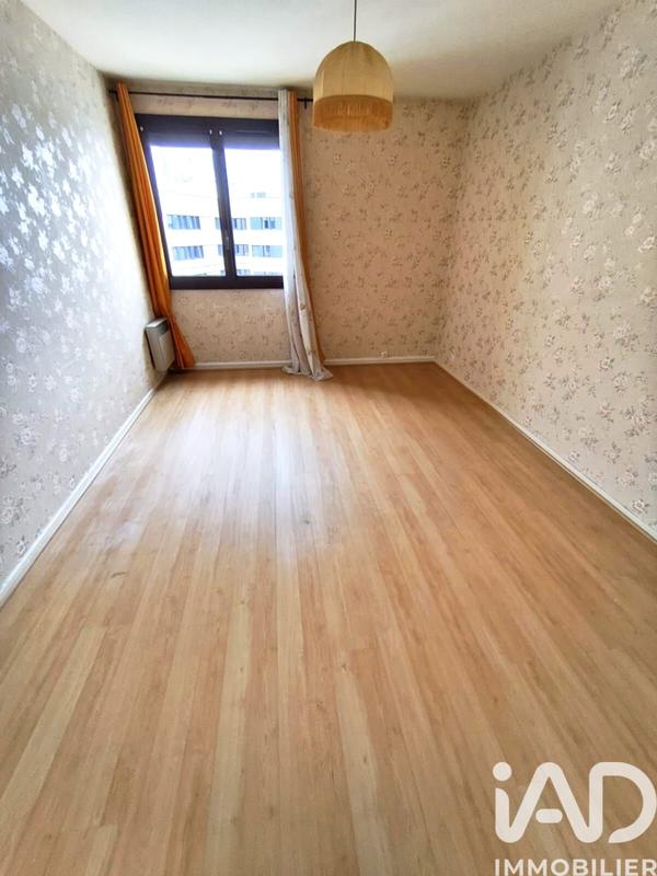 Appartement - 83 m² - 3 pièces