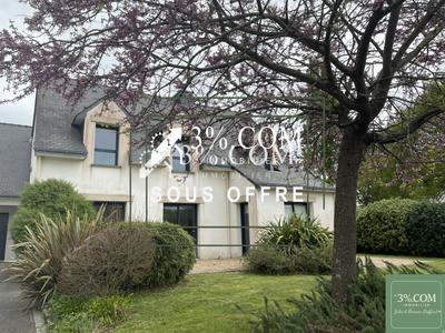 Maison - 182 m² - 8 pièces