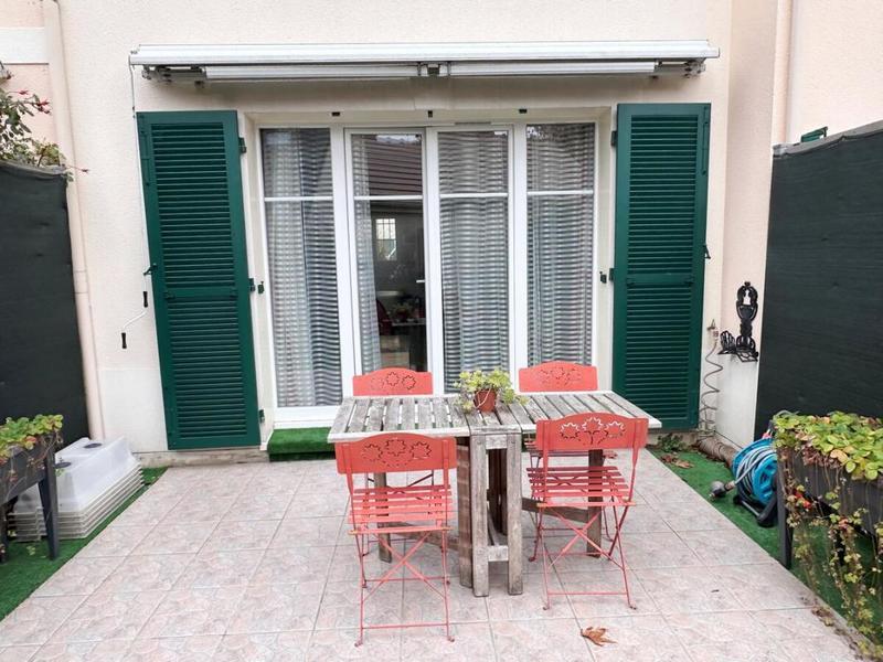 Maison - 88 m² - 5 pièces