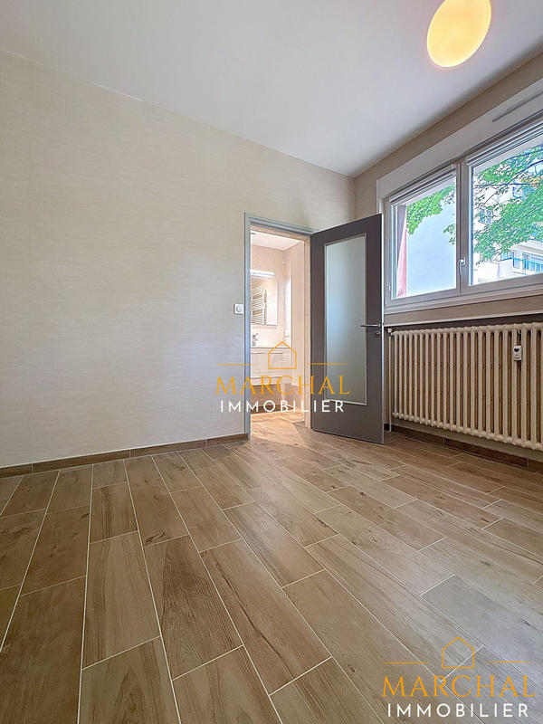 Appartement - 128 m² - 5 pièces