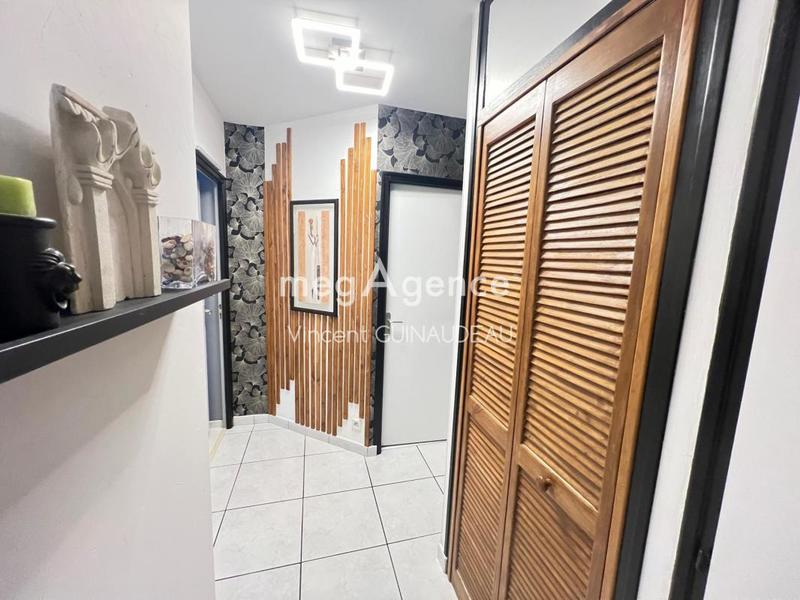 Maison - 96 m² - 4 pièces