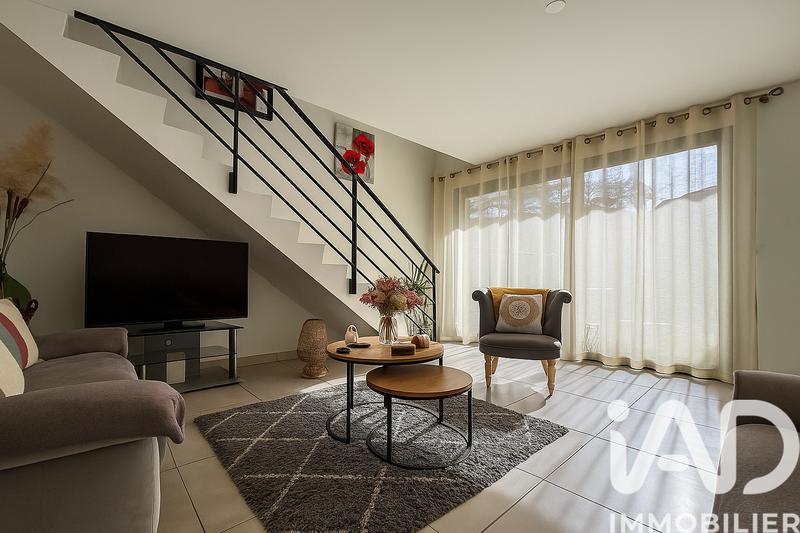 Maison - 95 m² - 4 pièces