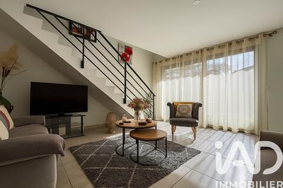 Maison - 95 m² - 4 pièces