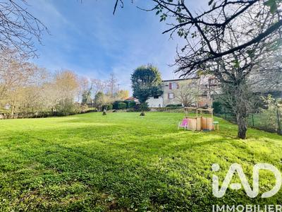 Maison de village - 100 m² - 5 pièces