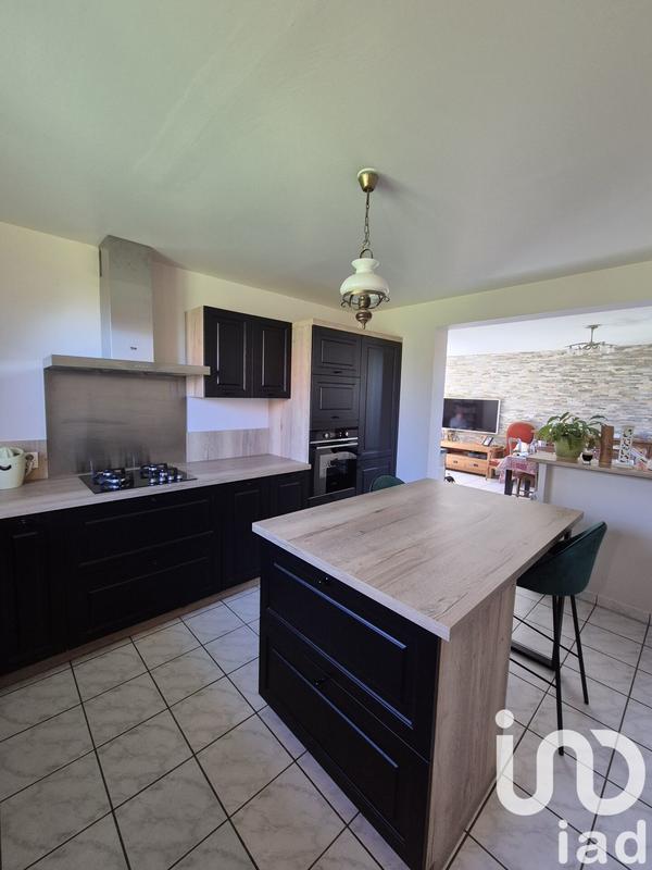 Maison - 95 m² - 4 pièces