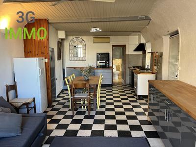 Maison de village - 80 m² - 4 pièces