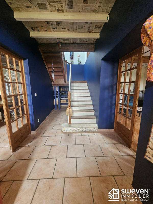 Maison ancienne - 210 m² - 6 pièces