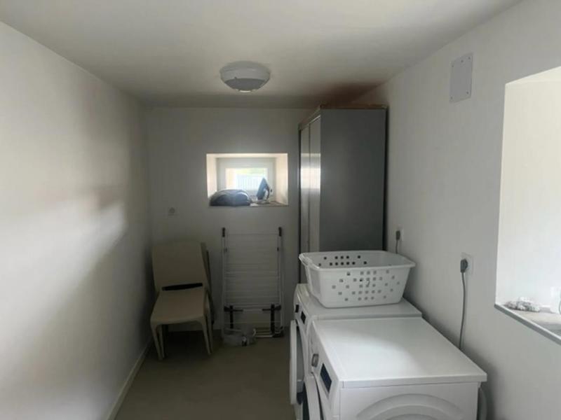 Maison - 240 m² - 4 pièces