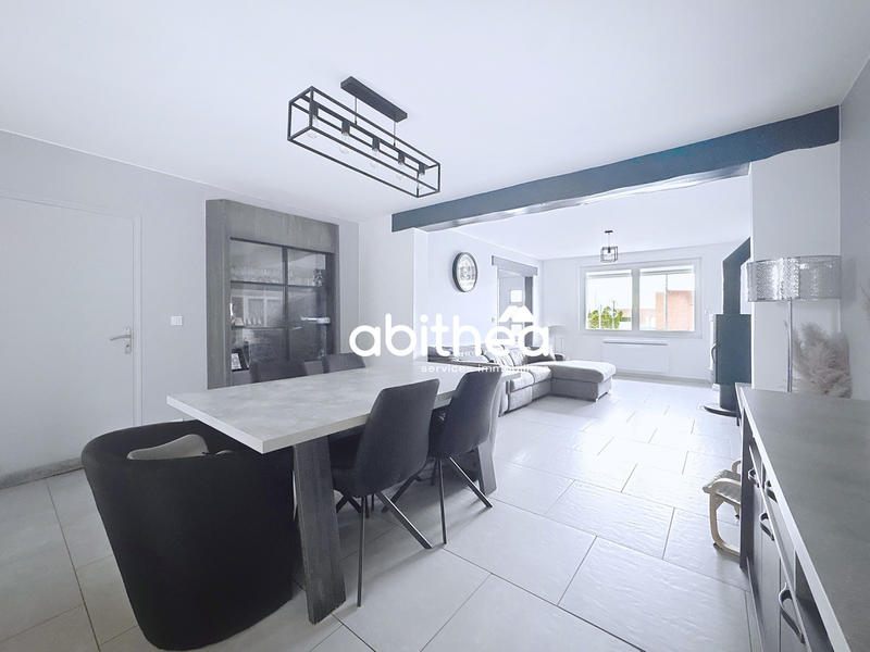 Maison - 105 m² - 5 pièces