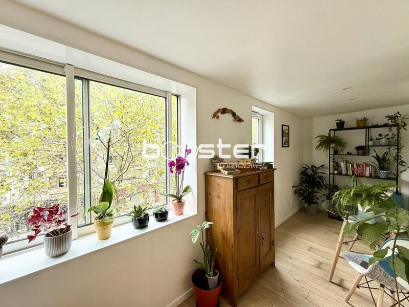 Appartement ancien - 63 m² - 3 pièces