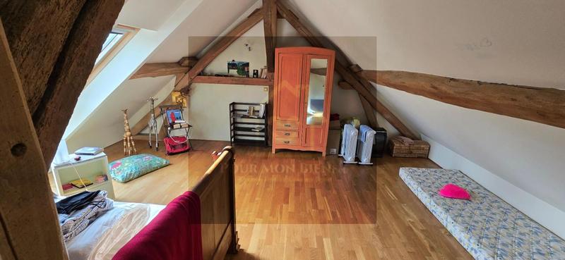 Maison ancienne - 141 m² - 6 pièces