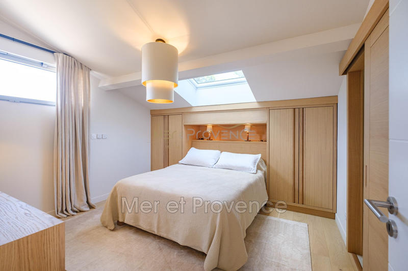 Appartement - 90 m² - 3 pièces