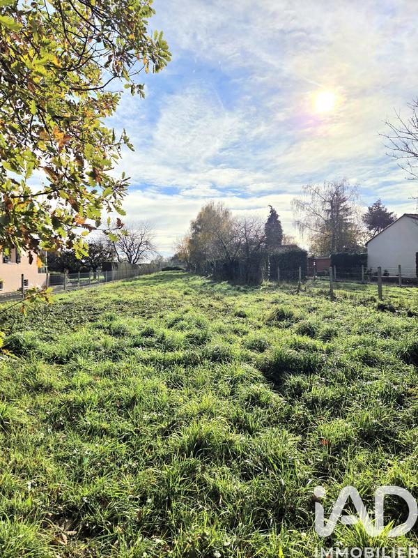 Terrain - 8 182 m²