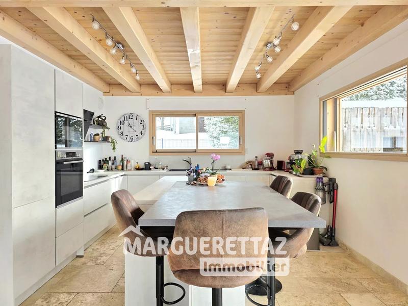 Maison - 156 m² - 5 pièces