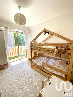 Appartement - 99 m² - 4 pièces