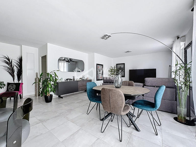 Appartement - 88 m² - 3 pièces