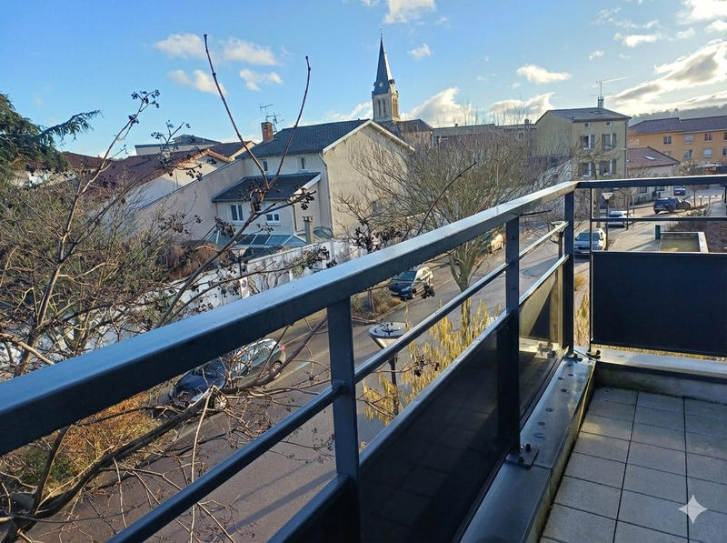 Appartement - 81 m² - 3 pièces