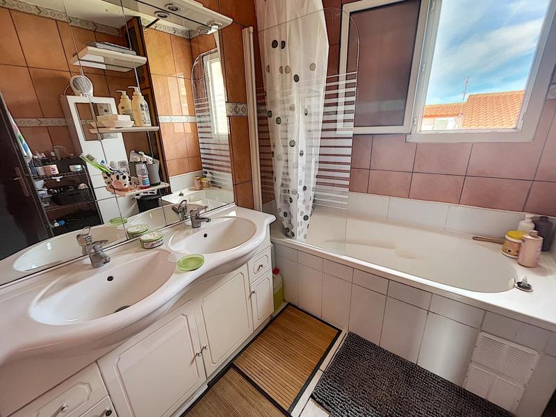 Villa - 160 m² - 7 pièces