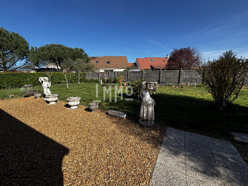 Maison - 75 m² - 5 pièces