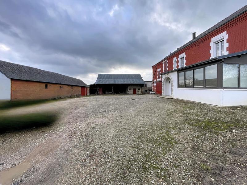 Maison - 164 m² - 8 pièces