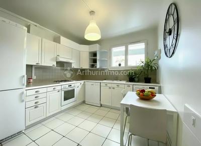 Appartement - 74 m² - 4 pièces