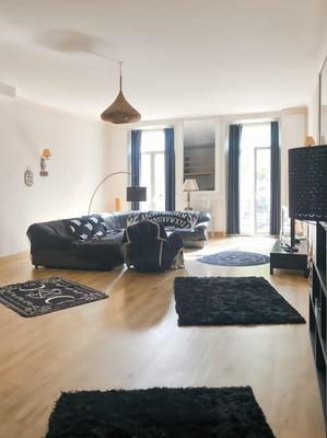 Appartement - 110 m² - 3 pièces