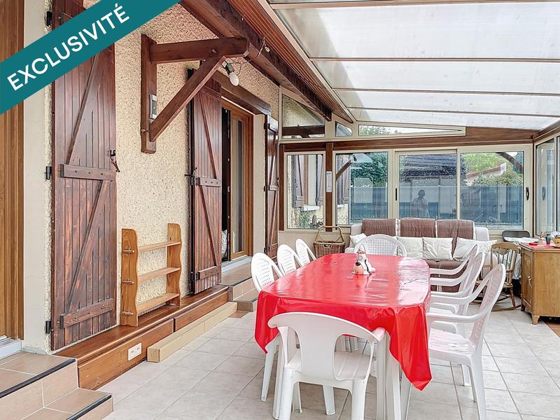 Maison - 206 m² - 6 pièces